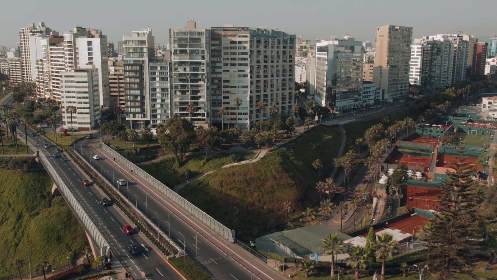 La vía de la Costa Verde